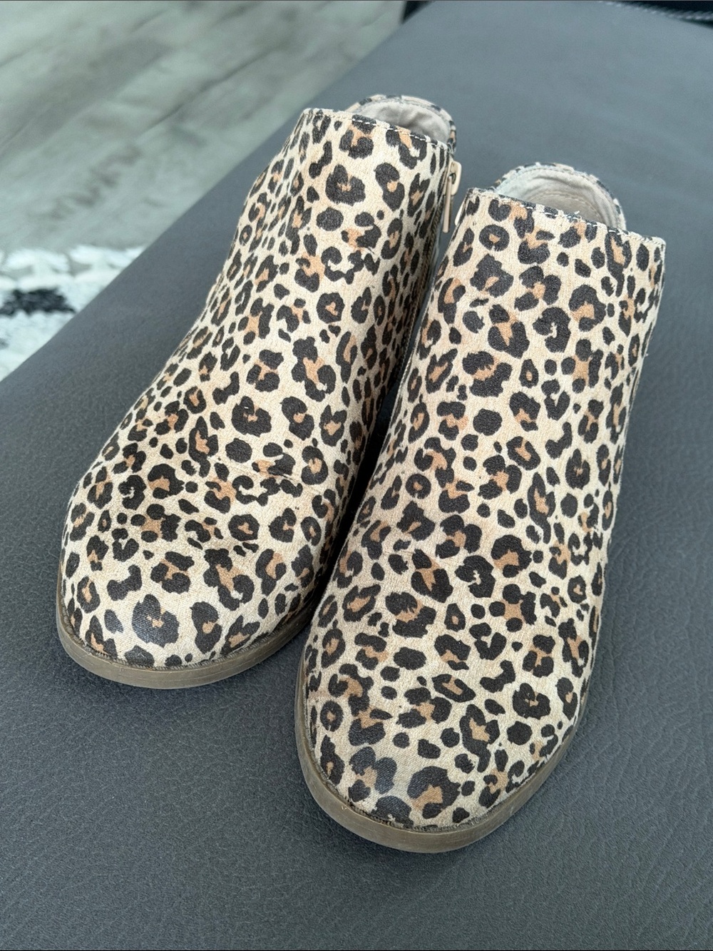 Lower East Side faux cheetah leopard print ankle boots booties women 11
